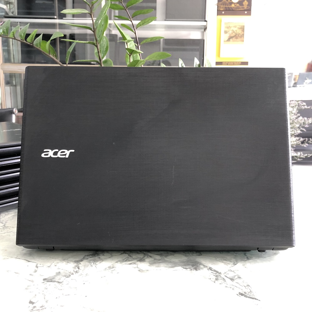 Acer TravelMate P258-MG-71DZ Core i7-6500U Ram 8gb Ssd 256gb Card Nvdia Geforce 920M Màn 15.6'Inch FHD