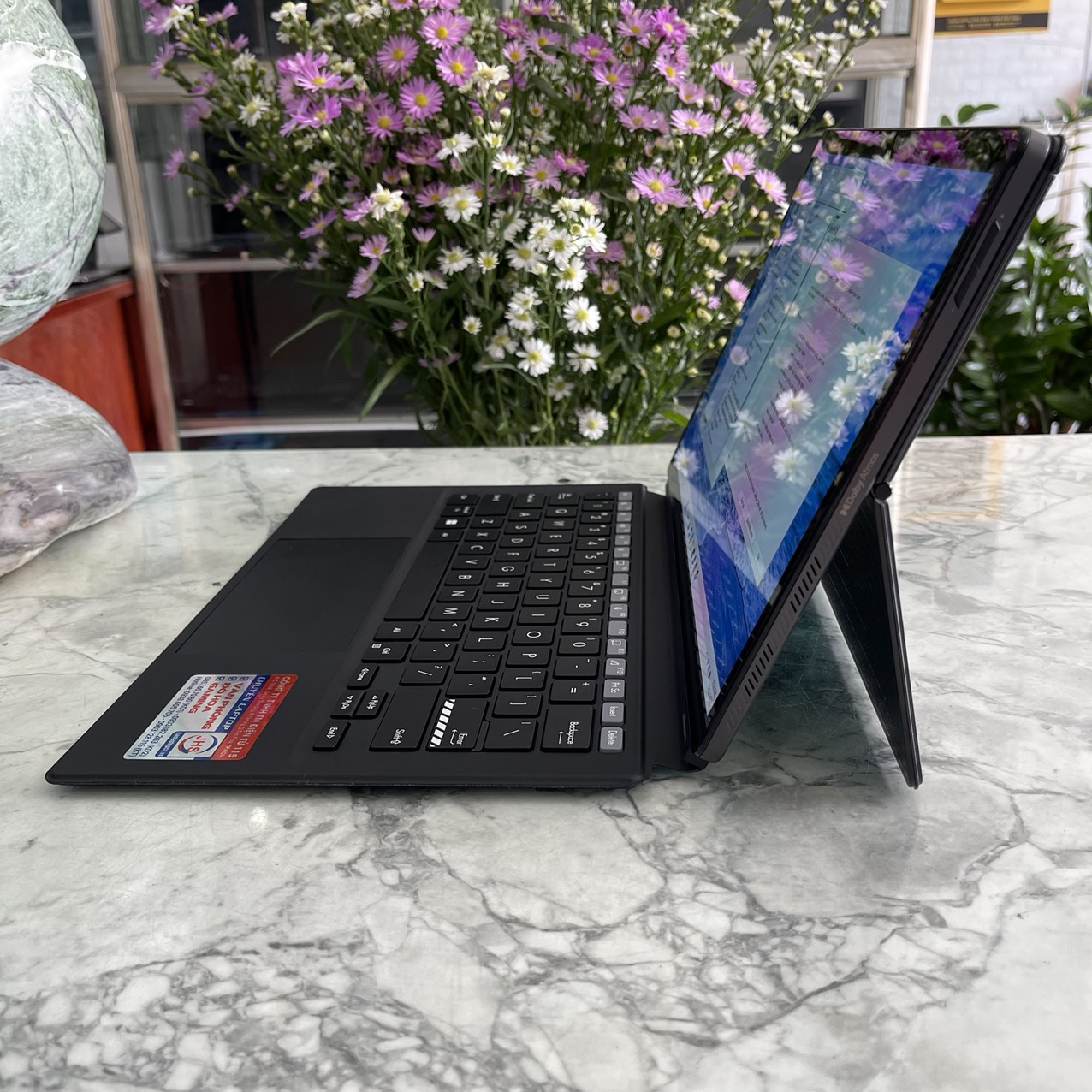 Asus Vivobook 13 OLED T3300K-ALQ038WS Ram 8gb Ssd 256gb Màn Hình 13.3'' Inch FHD Touch 2-in-1