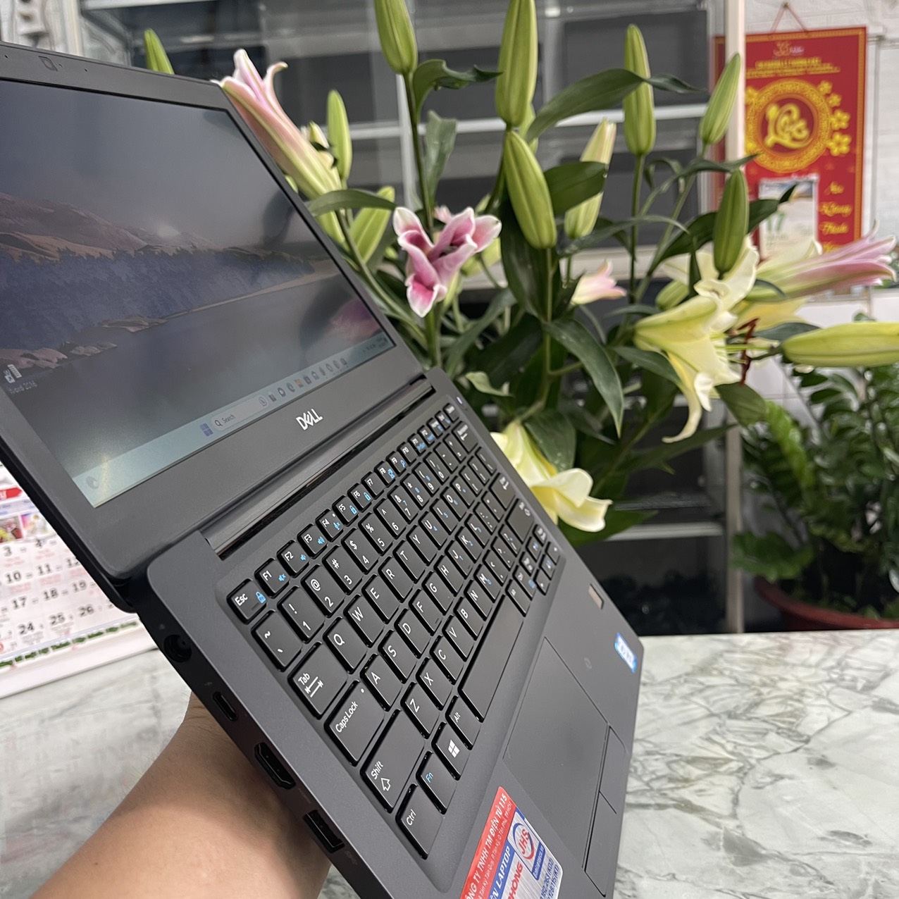 Dell Latitude 7290 Core I7-8650U Ram 16gb Ssd 256gb Màn hình 12.5″Inch