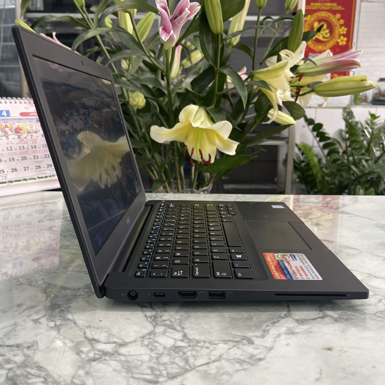 Dell Latitude 7290 Core I7-8650U Ram 16gb Ssd 256gb Màn hình 12.5″Inch