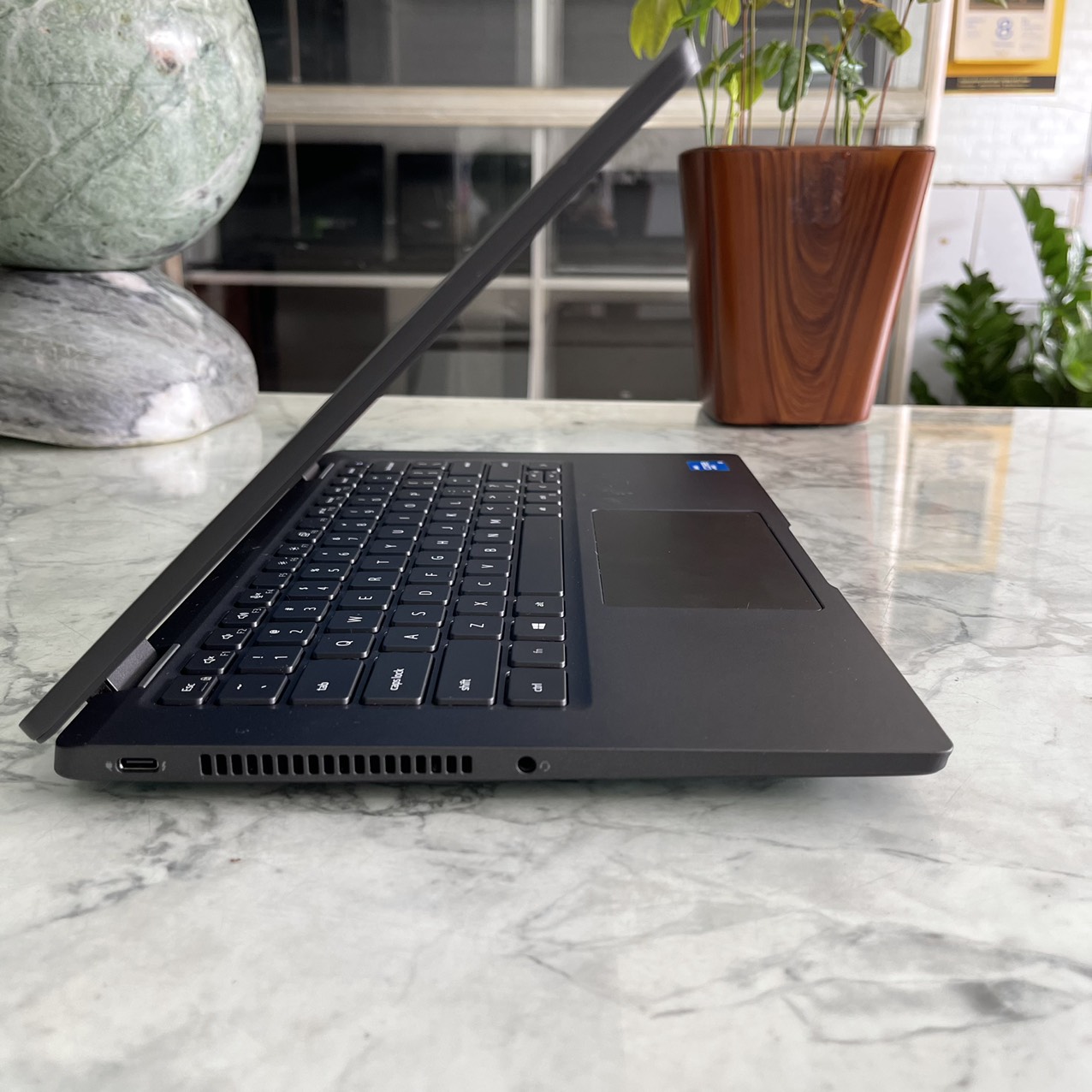 Dell Latitude 7420 Core I5-1145G7 Ram 16gb Ssd  256gb Màn Hình  14.o'' Inch FHD IPS