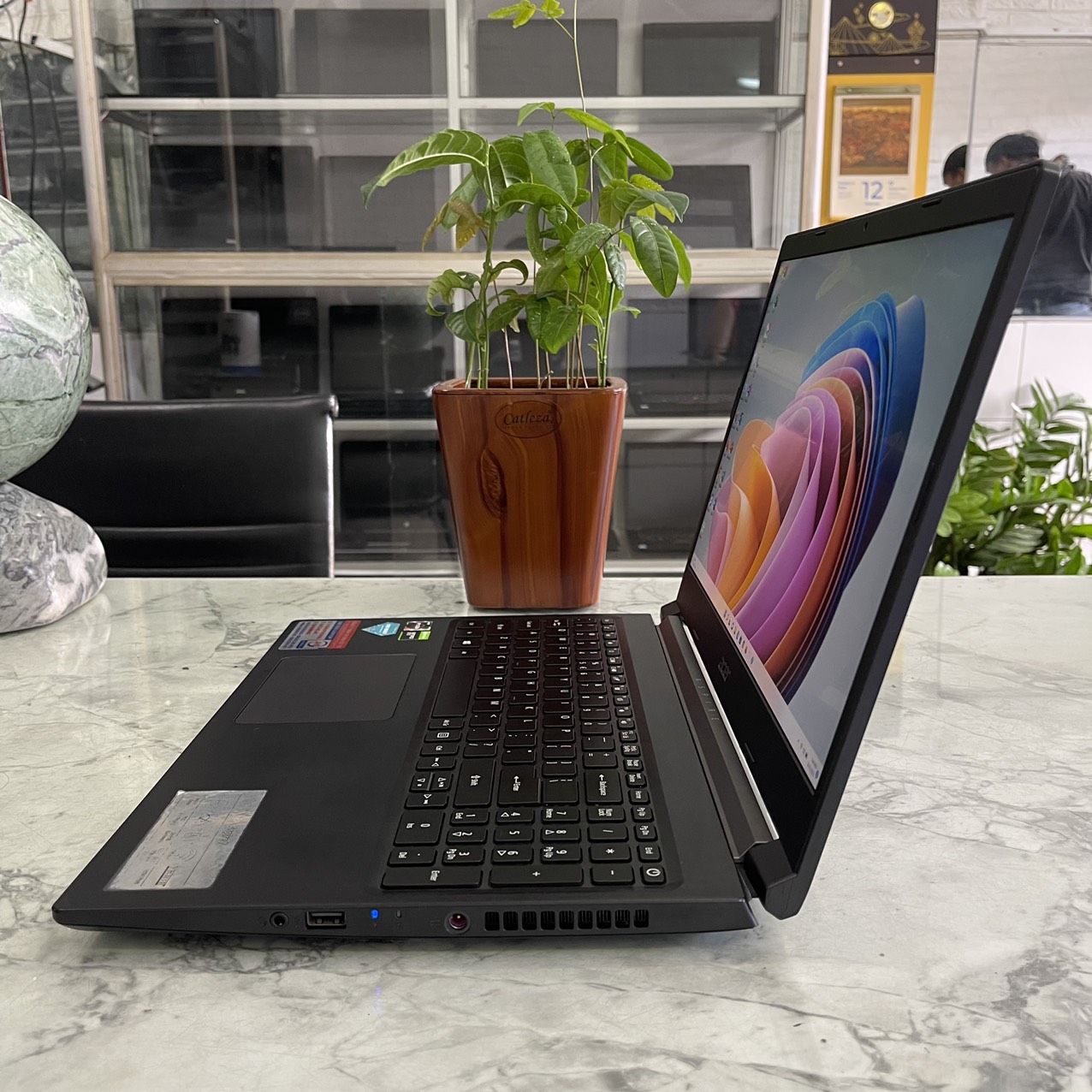Gaming ACER Aspire 7 A715-41G-R150 AMD Ryzen 7-3750H Ssd 512gb Ram 8gb Card NVIDIA GeForce GTX 1650Ti / Màn Hình 15.6'' Full HD👉Giá 11.900.000 vnđ
