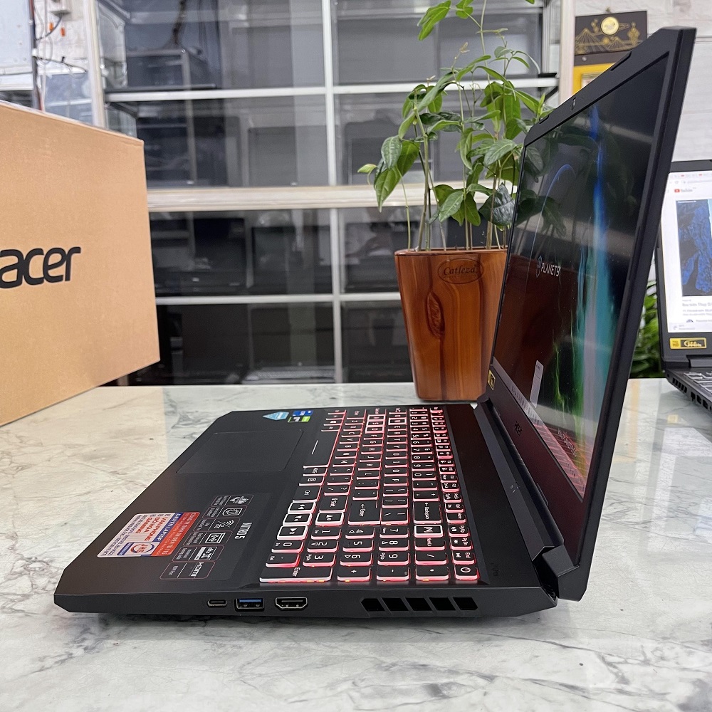Gaming - Đồ họa  Acer Nitro AN515-57-5669 Core I5-11400H Ram 16gb Ssd 512gb Nvidia GTX1650 4GB Màn Hình 15.6″ FHD IPS 144Hz
