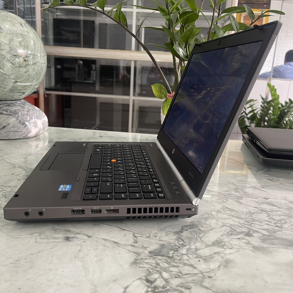 HP EliteBook 8470W Core i7-3630QM Ram 8gb Ssd 128gb Card AMD FirePro M2000 Màn Hình 14.0''Inch