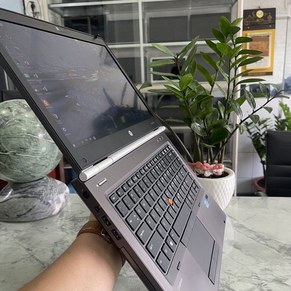 HP EliteBook 8470W Core i7-3630QM Ram 8gb Ssd 128gb Card AMD FirePro M2000 Màn Hình 14.0''Inch
