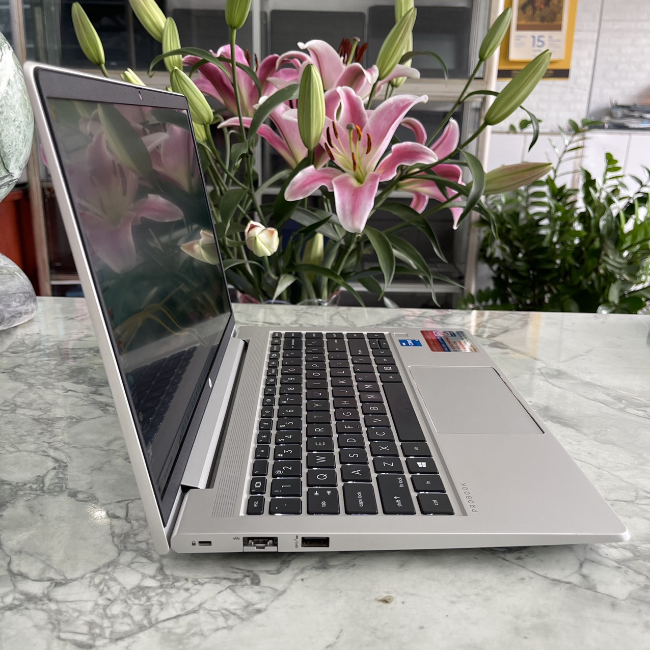 HP Probook 440 G8 (1YWTY-2H0S7PA) Máy Like New Core I5-1135G7 Ram 8gb Ssd 512gb Màn Hình 14.0'' Inch Fhd IPS