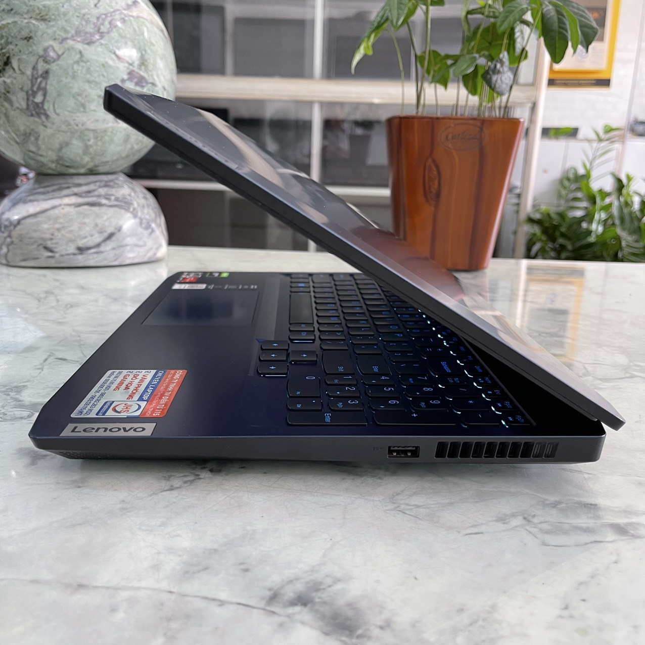 Lenovo Gaming 3-15ARH05 Ryzen 5 - 4600H Ram 8gb Ssd 512gb VGA GTX1650 4GB Màn Hình 15.6 Fhd IPS