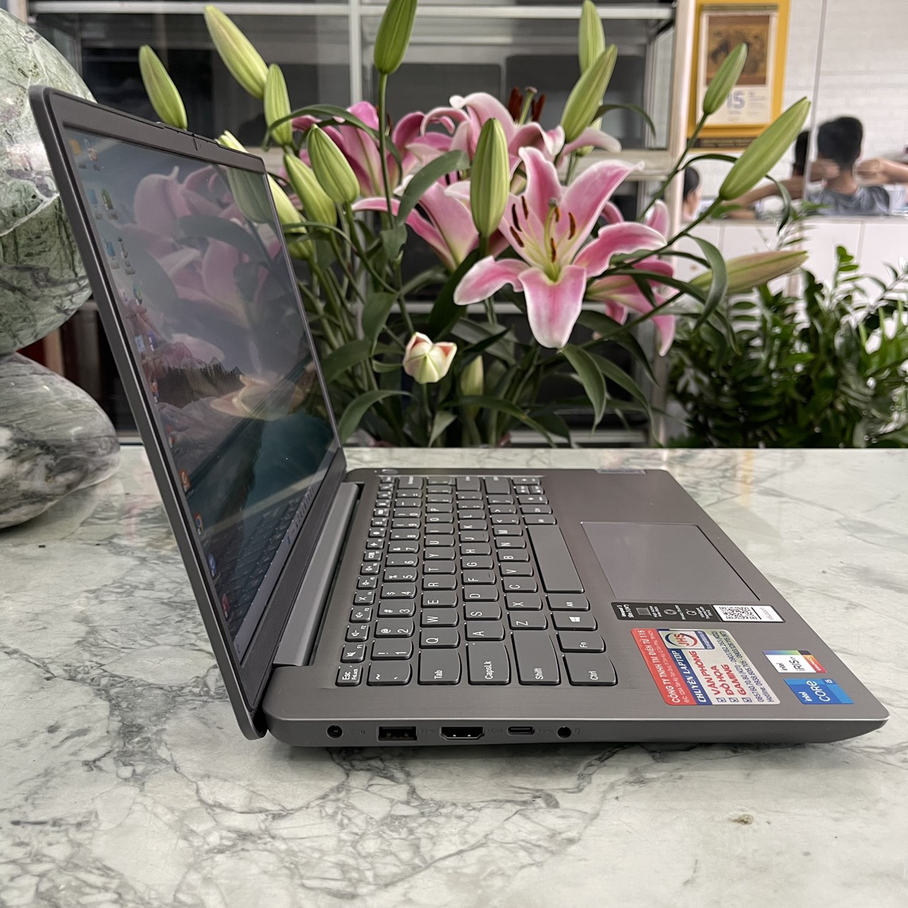 Lenovo Ideapad 3 14ITL6 (82H7009JSB) Máy LikeNew  Core I5-1135G7 Ram 8gb Ssd 512gb Màn Hình 14.0'' FullHD IPS
