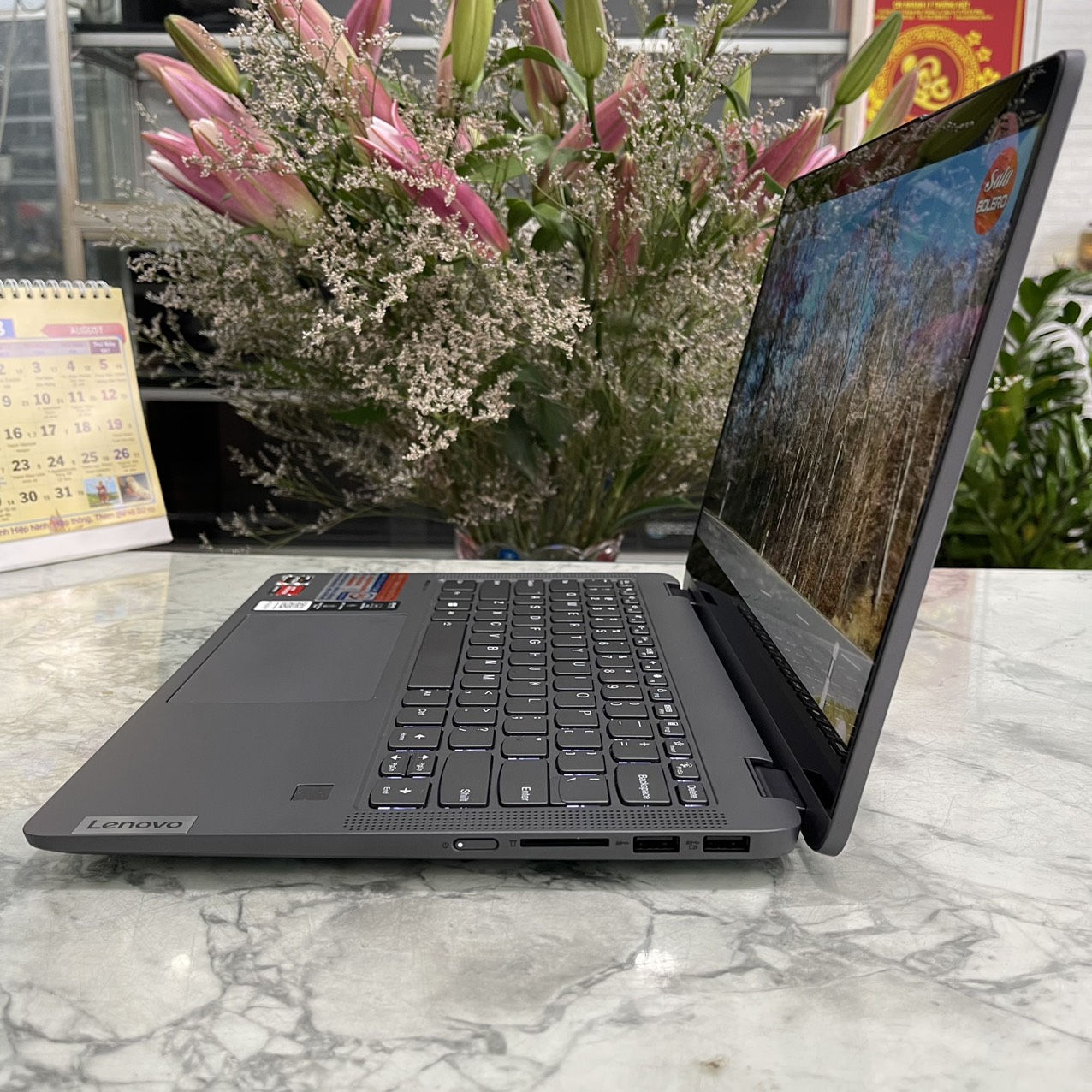 Lenovo IdeaPad Flex 5 14ALC7 Máy LikeNew Ryzen 7 5700U Ram 16gb Ssd 512gb Màn Hình 14.7" Inch WUXGA Touchscreen,Xoay gập 360