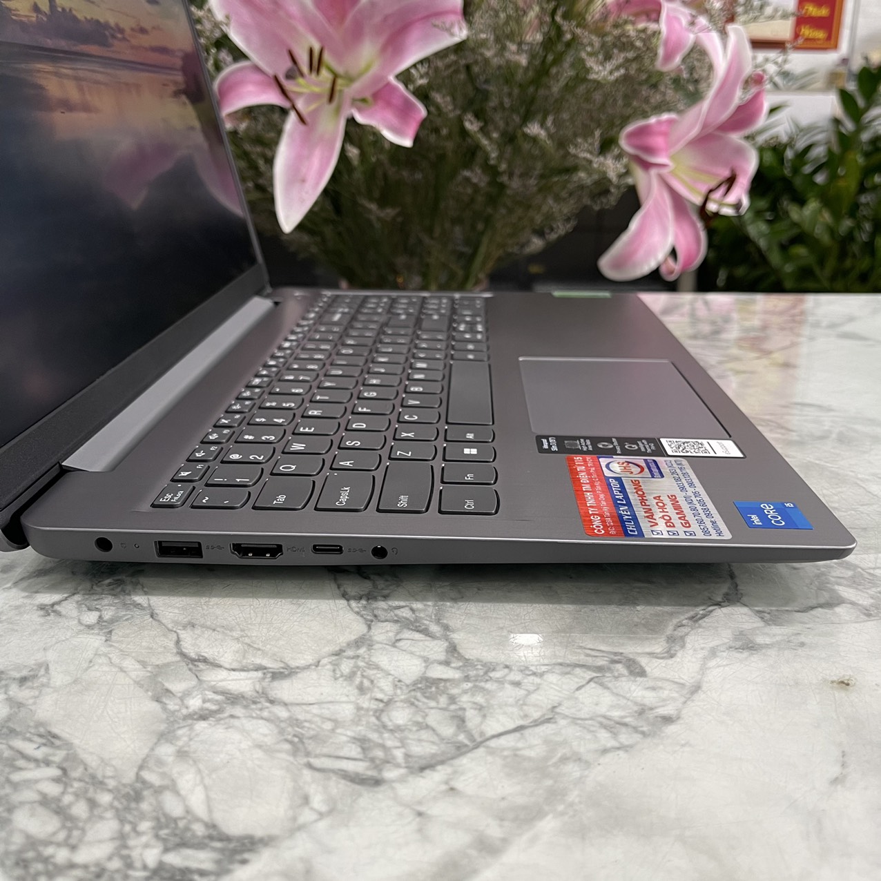 Lenovo IdeaPad Slim 3 15ITL6  Máy LikeNew  Core I5-1155G7 Ram 8gb Ssd 512gb Màn Hình 15.6'' FullHD IPS