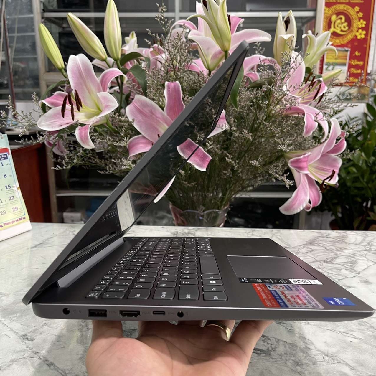Lenovo IdeaPad Slim 3 15ITL6  Máy LikeNew  Core I5-1155G7 Ram 8gb Ssd 512gb Màn Hình 15.6'' FullHD IPS