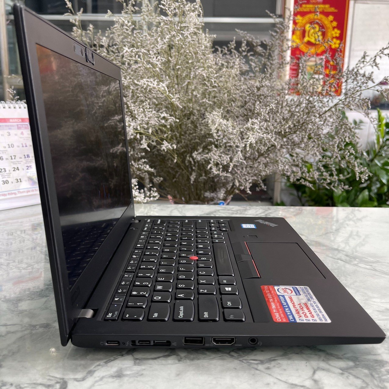 Lenovo Thinkpad X280 Core I5–8350U Ssd 512gb Ram 16gb  Màn Hình 12,5″ Inch