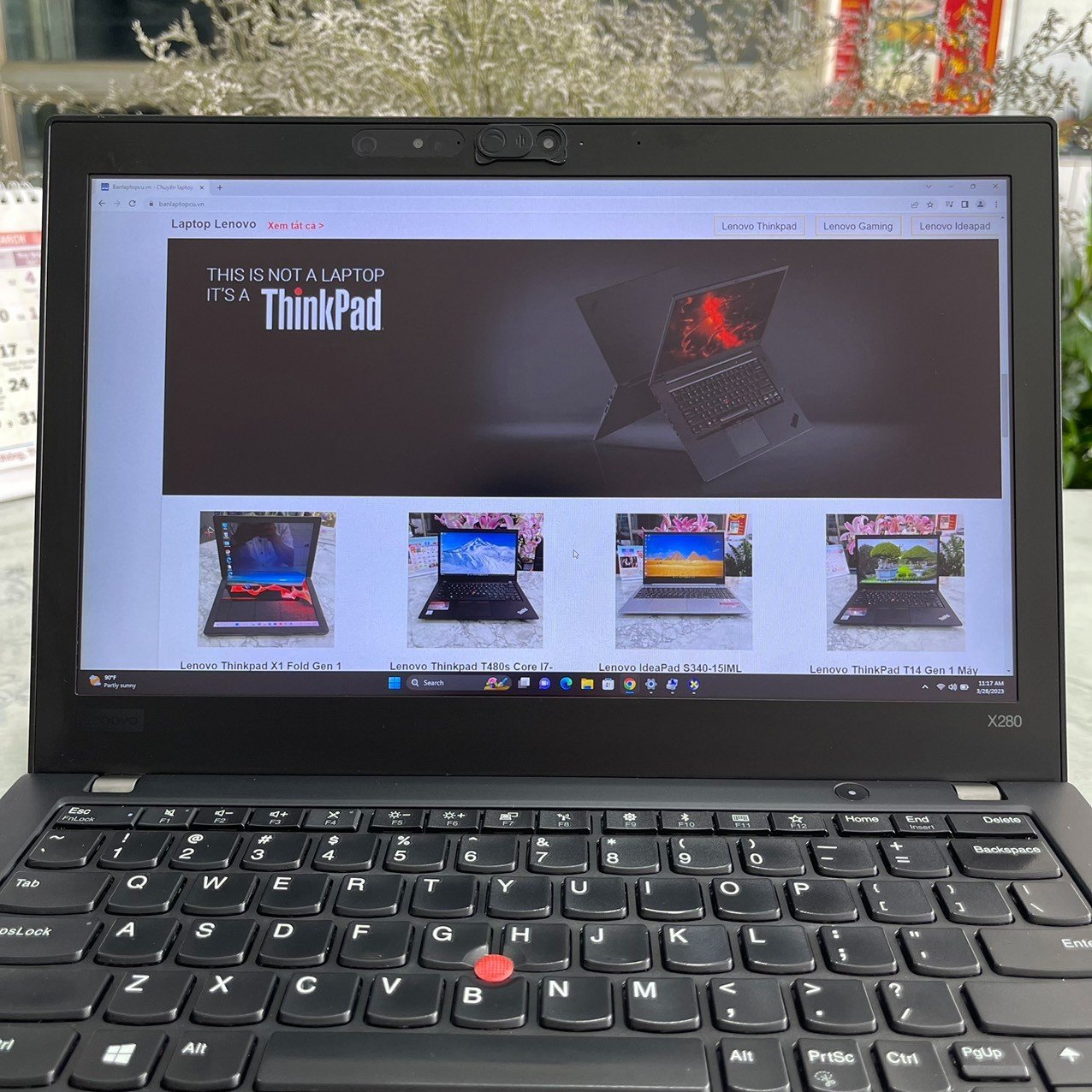 Lenovo Thinkpad X280 Core I5–8350U Ssd 512gb Ram 16gb  Màn Hình 12,5″ Inch