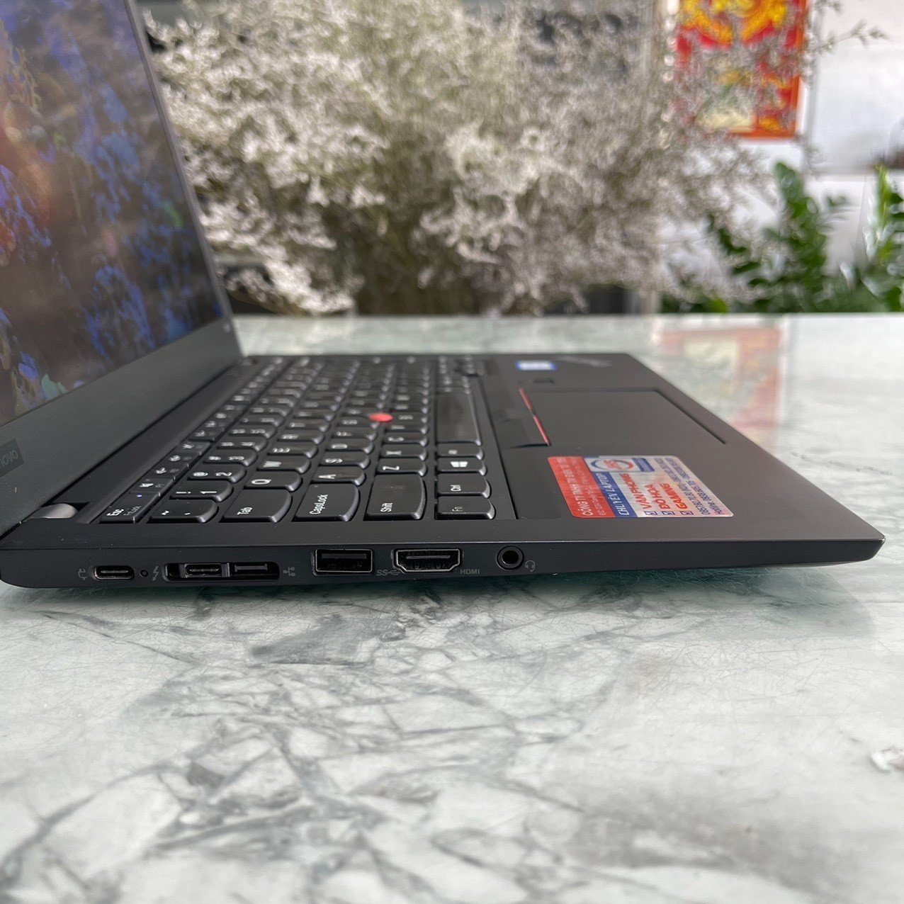 Lenovo Thinkpad X280 Core I5–8350U Ssd 512gb Ram 16gb  Màn Hình 12,5″ Inch