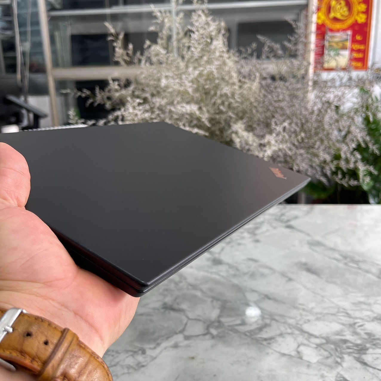 Lenovo Thinkpad X280 Core I5–8350U Ssd 512gb Ram 16gb  Màn Hình 12,5″ Inch