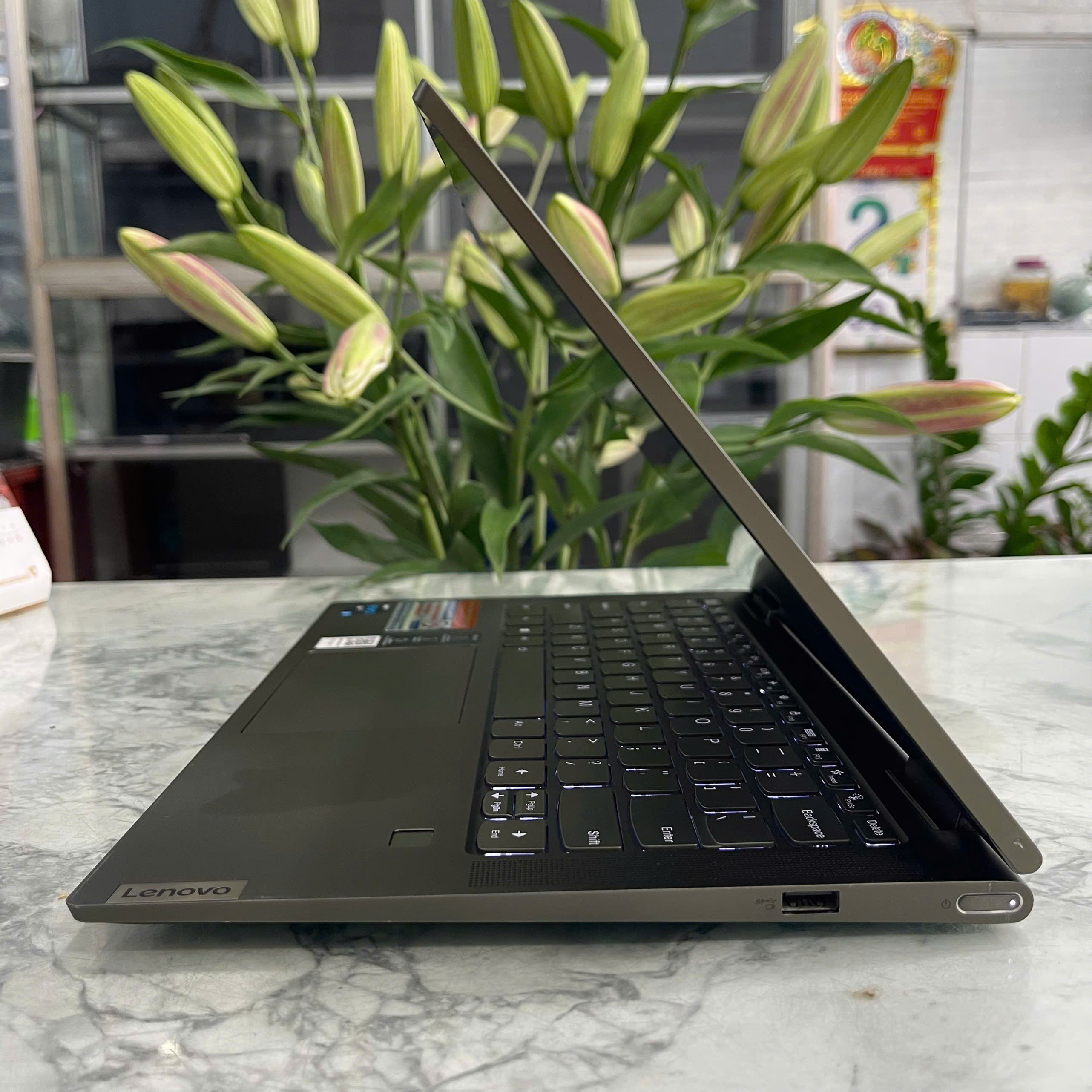 Lenovo Yoga 7 14ITL5 Core™ I7-1165G7 Ram 8Gb Ssd 512Gb Màn hình 14.0" FHD IPS TouchScreen Xoay Gập 360º