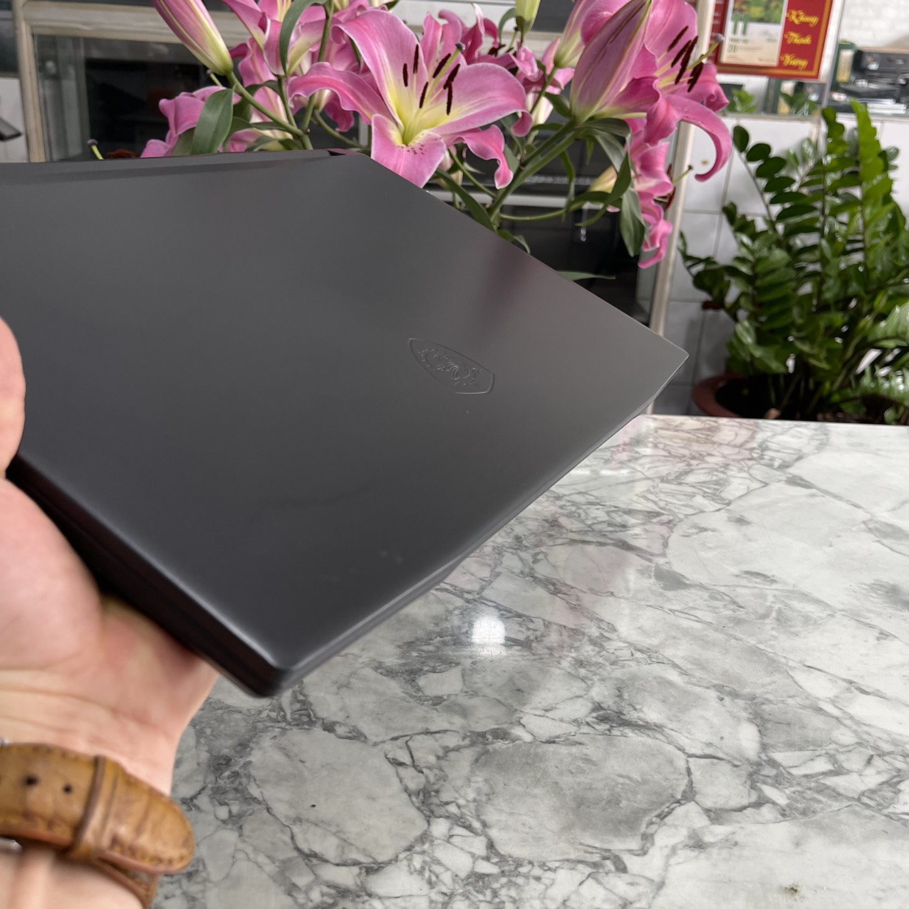MSI Katana GF66 11UC-641VN Máy LikeNew 99%  Core I7-11800H Ram 8gb Ssd 512gb Card RTX 3050 4GB GDDR6 Màn Hình 15.6 Inch IPS Fhd 144Hz