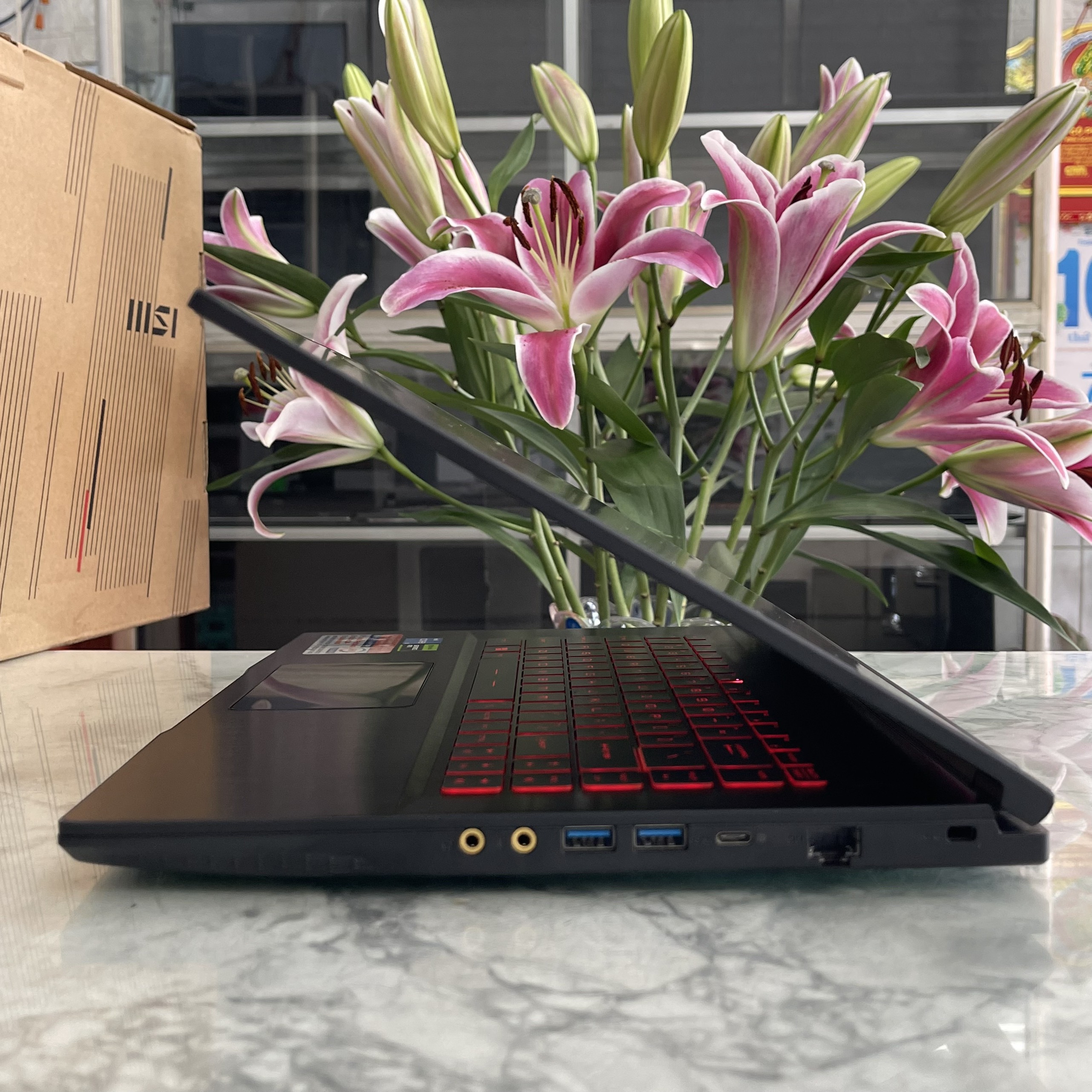 MSI Thin GF63 12UCX-841VN Core™ I5-12450H Ram 8Gb Ssd 512Gb Card RTX™ 2050 4GB Màn Hình 15.6 Inch IPS Fhd 144Hz