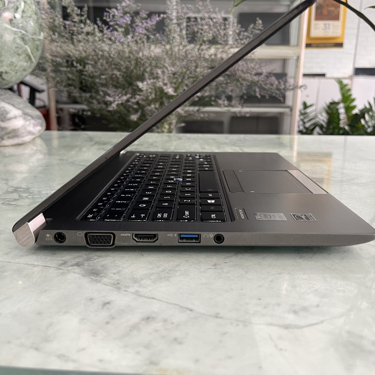 Toshiba Portege Z30-B Core  I5-5200U Ram 8gb Ssd 128gb Màn Hình 13.3''Inch