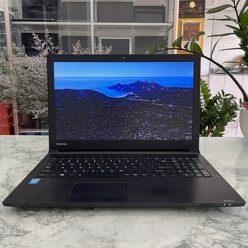 Toshiba Tecra C50-C Core I5-5200U Ram 8gb Ssd 128gb Màn hình 15.6'' Inch 